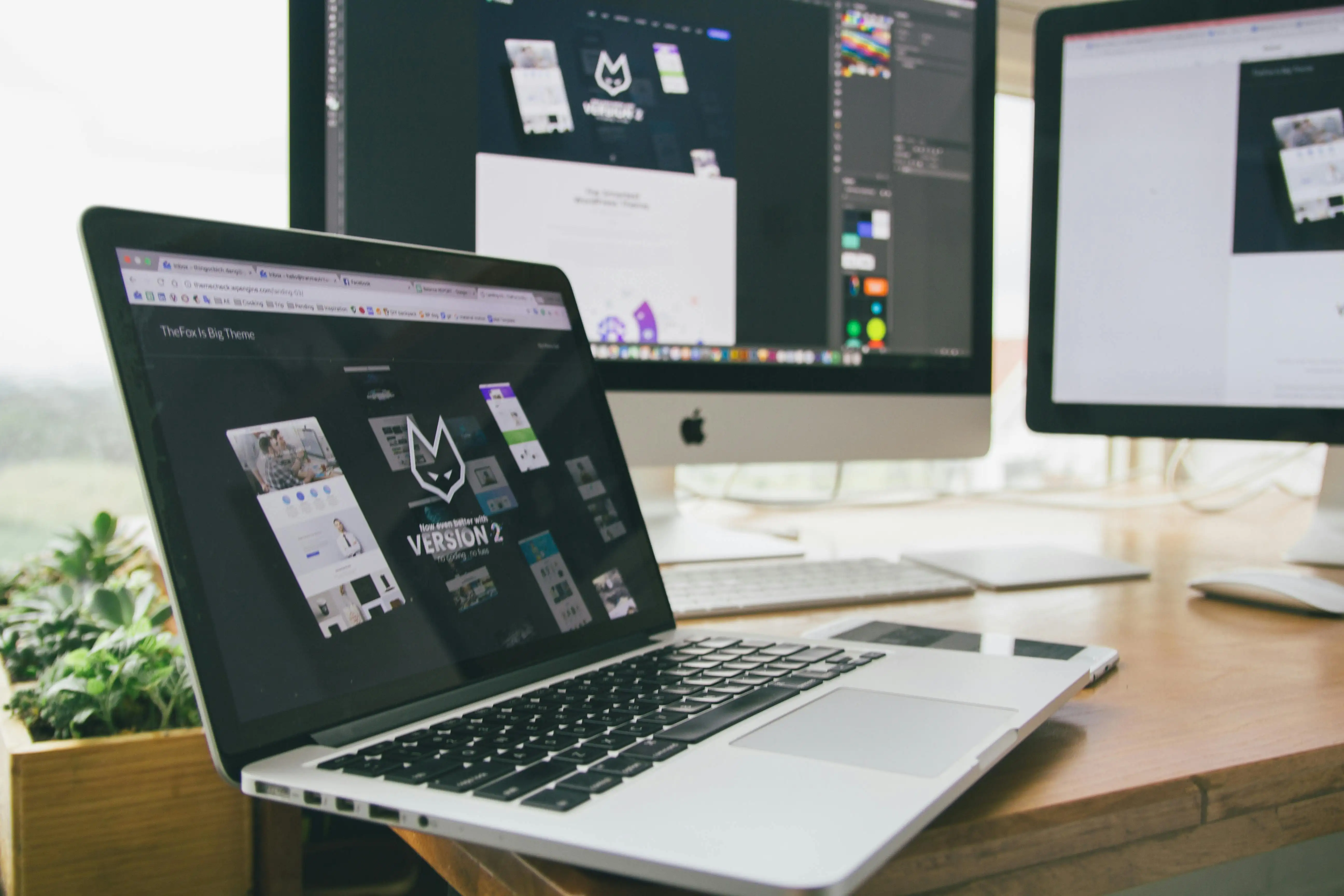Creative design layouts on a screen